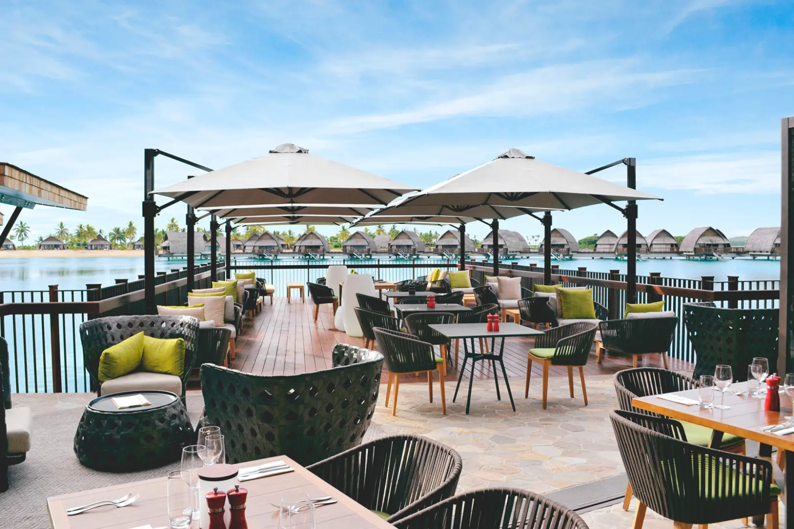 cantilever-umbrellas