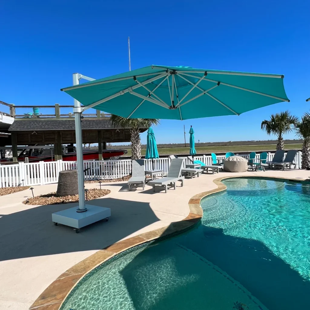 commercial cantilever umbrella