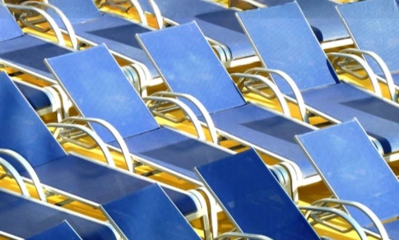 Modern outdoor beach chair