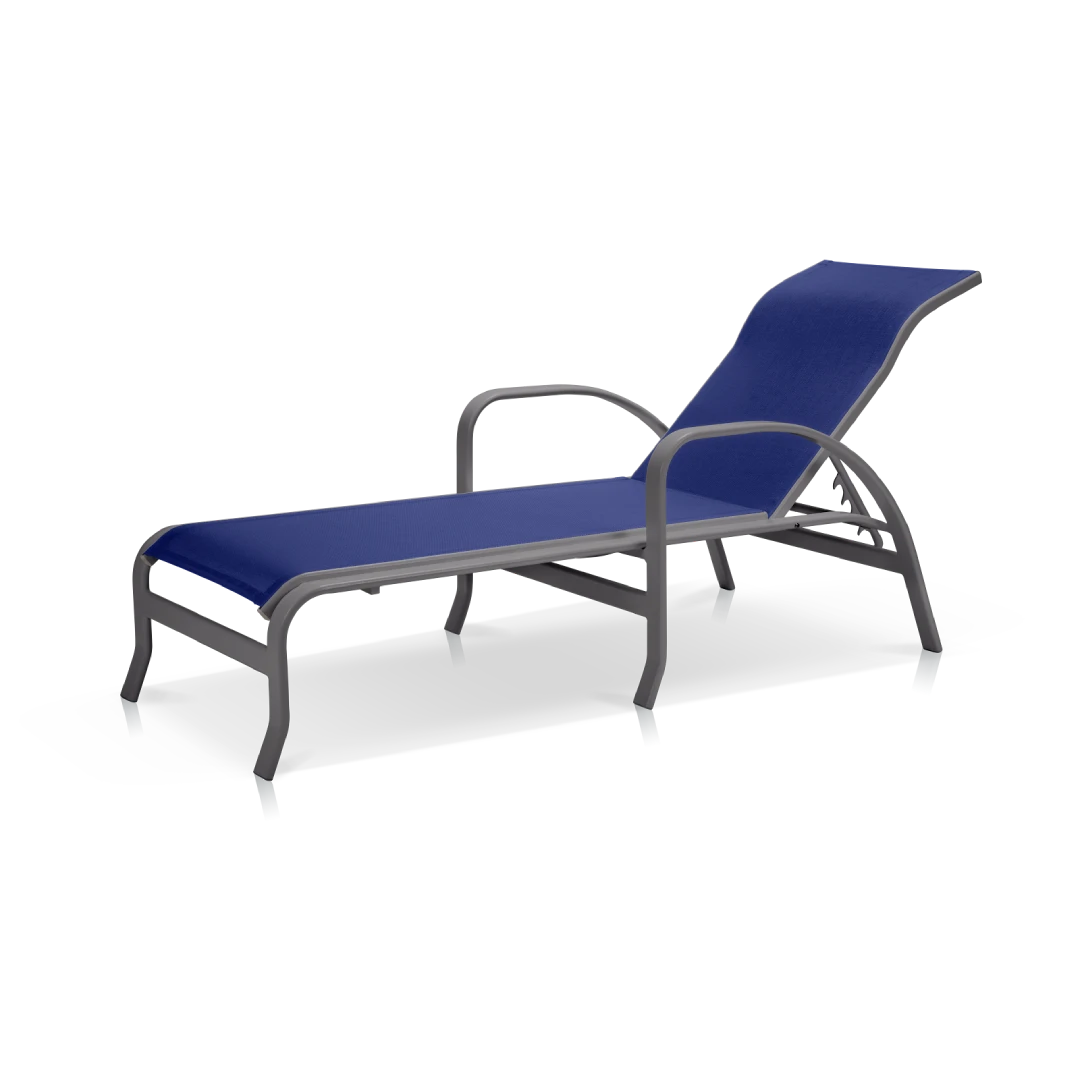 AQUORA - Chaise Lounge with Arms